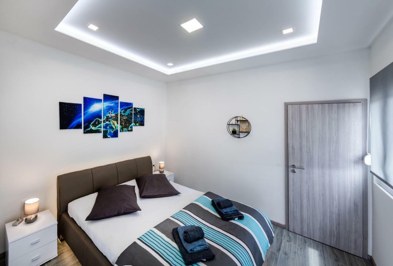 Apartment Del Mar Подстрана Екстер'єр фото