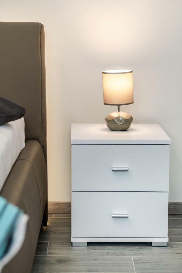Apartment Del Mar Подстрана Екстер'єр фото